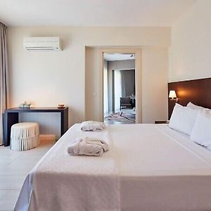 Executive Suite Sea View